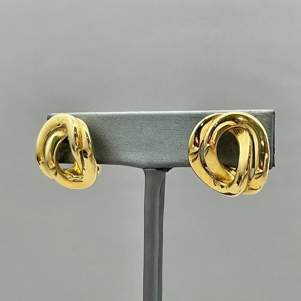 Vintage Monet Earrings Gold Tone Knot Clip On Statement Classic Signed